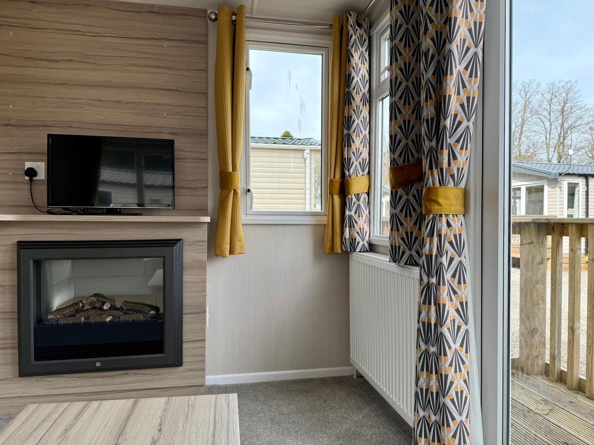 The Dram Van - Beautiful, luxury static caravan Aberlour Exterior foto